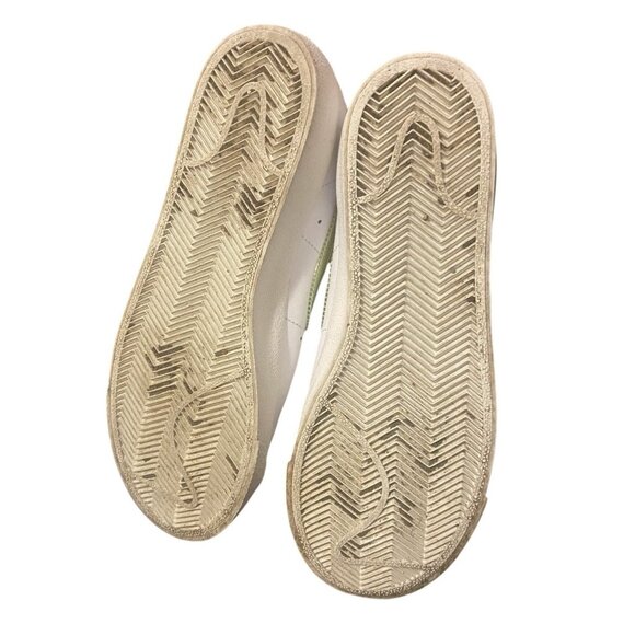 Nike Blazer Mid 77 Youth Size 6.5Y White/Hyper Royal Volt/Hibiscus DV2234-100 - Picture 8 of 8